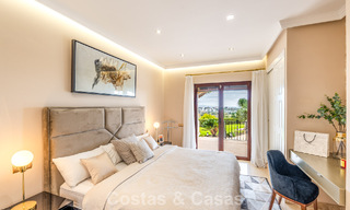 Amplia villa de lujo mediterránea con espectaculares vistas en venta en una urbanización muy solicitada en Benahavis - Marbella 775665 