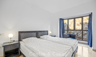 Amplio apartamento de 3 dormitorios listo para entrar a vivir en venta rodeado de campos de golf en Benahavis - Marbella 775719 