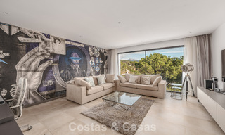 Villa modernista de lujo con vistas al mar en venta en la exclusiva y segura zona de El Madroñal, Marbella - Benahavis 775904 