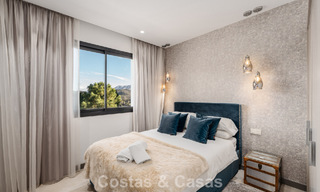 Villa modernista de lujo con vistas al mar en venta en la exclusiva y segura zona de El Madroñal, Marbella - Benahavis 775905 