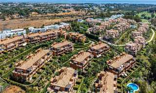 Impresionante ático con vistas panorámicas en venta en complejo cerrado de Marbella - Benahavis 775859 