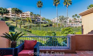 Impresionante ático con vistas panorámicas en venta en complejo cerrado de Marbella - Benahavis 775878 