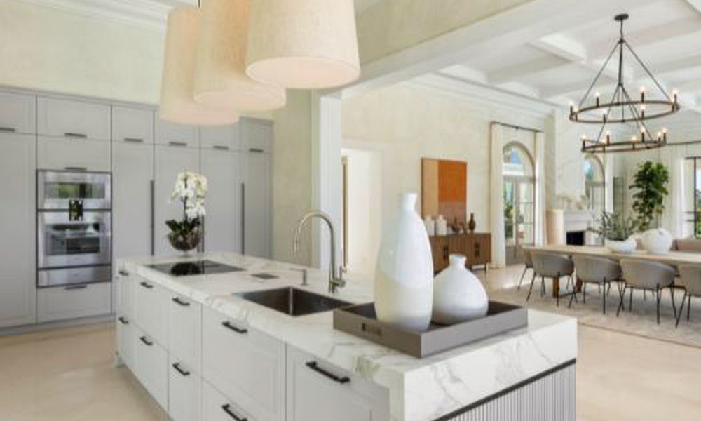 Proyecto de villa de nueva construcción en venta cerca de la playa y de todos los servicios del centro de Estepona 775845