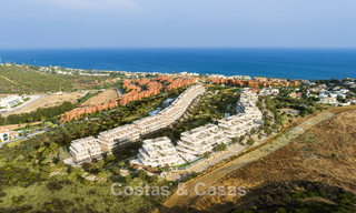 Apartamentos sostenibles nuevos con vistas al mar en venta cerca de la playa en Estepona Oeste 775836 