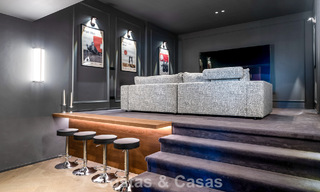 Ático dúplex moderno reformado en venta, a poca distancia de los servicios en el valle del golf de Nueva Andalucía, Marbella 793371 