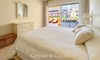 Apartamento en planta baja cerca de la playa en venta a poca distancia de la playa y Puerto Banús, Marbella 776358 