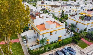 Casa adosada en venta a unos metros de la playa en la Milla de Oro de Marbella 776451 