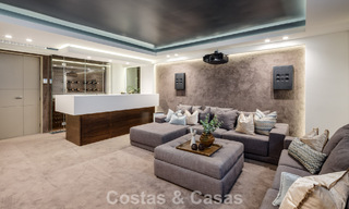 Villa contemporánea de lujo en venta en una exclusiva zona residencial cerrada en la prestigiosa Milla de Oro de Marbella 776680 
