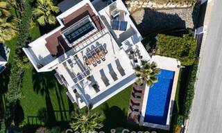 Villa contemporánea de lujo en venta en una exclusiva zona residencial cerrada en la prestigiosa Milla de Oro de Marbella 776682 