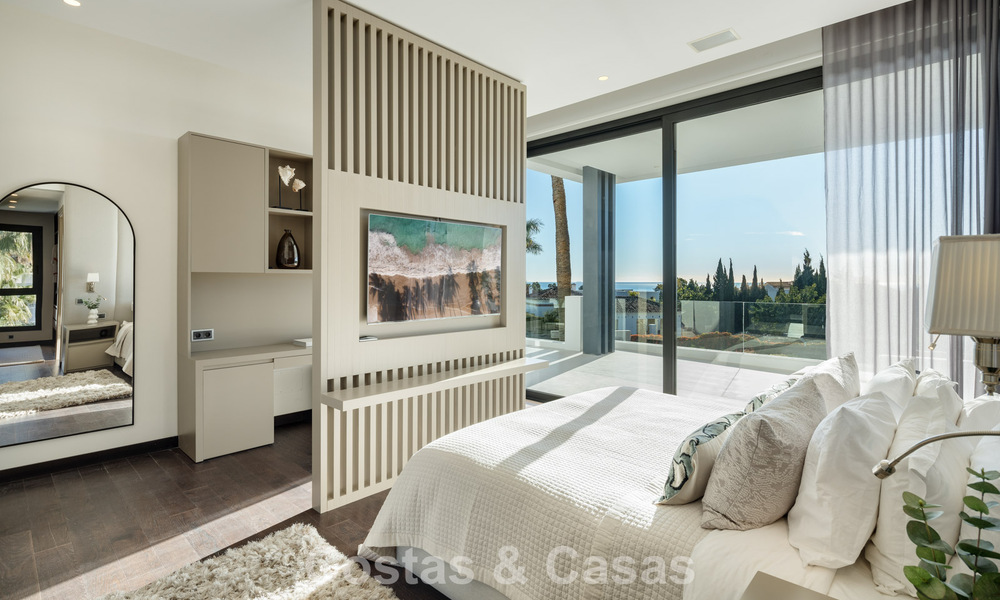 Villa contemporánea de lujo en venta en una exclusiva zona residencial cerrada en la prestigiosa Milla de Oro de Marbella 776693
