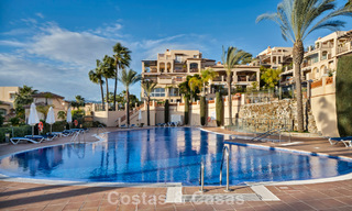 Lujoso apartamento en planta baja en venta, situado en la Nueva Milla de Oro entre Marbella y Estepona 776542 