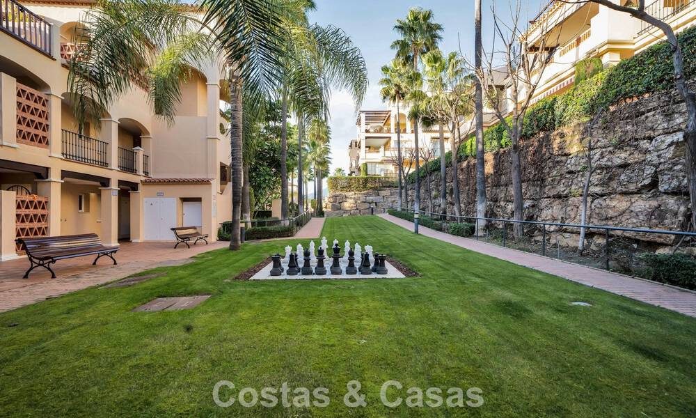 Lujoso apartamento en planta baja en venta, situado en la Nueva Milla de Oro entre Marbella y Estepona 776549