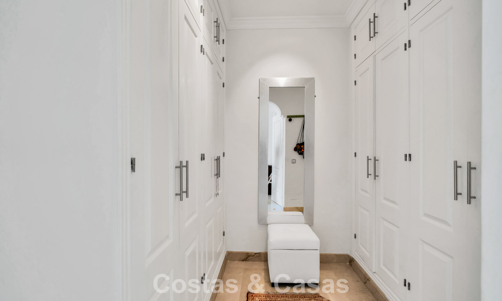 Lujoso apartamento en planta baja en venta, situado en la Nueva Milla de Oro entre Marbella y Estepona 776555