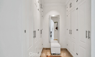 Lujoso apartamento en planta baja en venta, situado en la Nueva Milla de Oro entre Marbella y Estepona 776555 