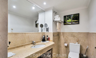 Lujoso apartamento en planta baja en venta, situado en la Nueva Milla de Oro entre Marbella y Estepona 776560 
