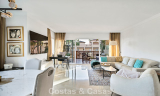Lujoso apartamento en planta baja en venta, situado en la Nueva Milla de Oro entre Marbella y Estepona 776577 