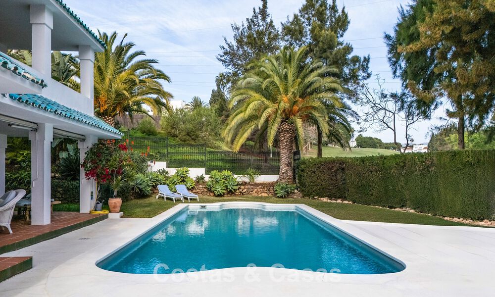 Encantadora casa adosada con piscina privada en venta, en un codiciado enclave de golf de La Quinta, Marbella - Benahavis 776622