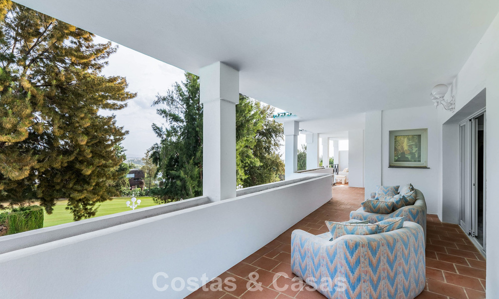 Encantadora casa adosada con piscina privada en venta, en un codiciado enclave de golf de La Quinta, Marbella - Benahavis 776638
