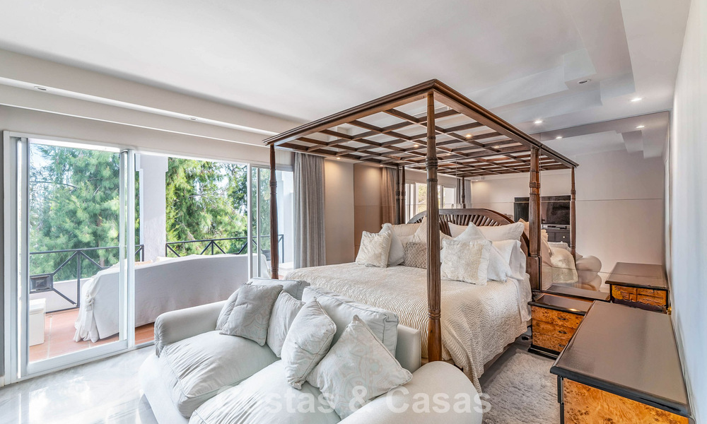 Encantadora casa adosada con piscina privada en venta, en un codiciado enclave de golf de La Quinta, Marbella - Benahavis 776639