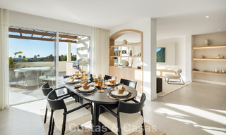 Lujoso ático reformado con vistas panorámicas al mar en venta en Nueva Andalucía, Marbella 776797 