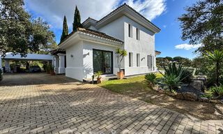 Fantástica villa de lujo en venta rodeada de naturaleza en la exclusiva comunidad de Valderrama en Sotogrande, Costa del Sol 776724 