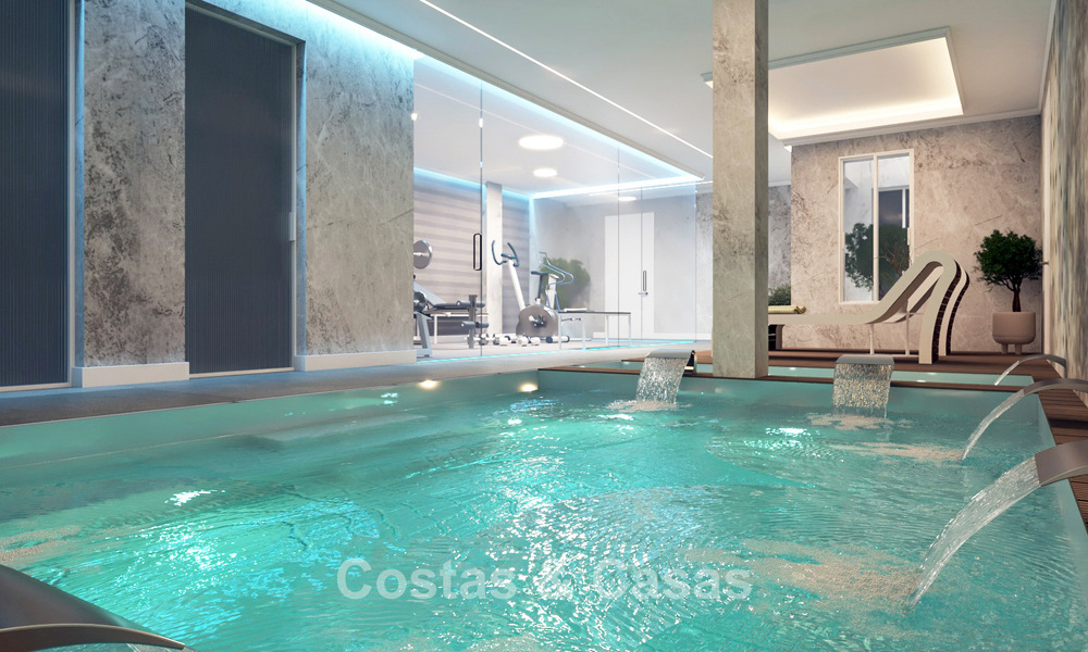 Proyecto con villa de lujo de diseño, en venta en una de las zonas más cotizadas de Fuengirola, Costa del Sol 776744