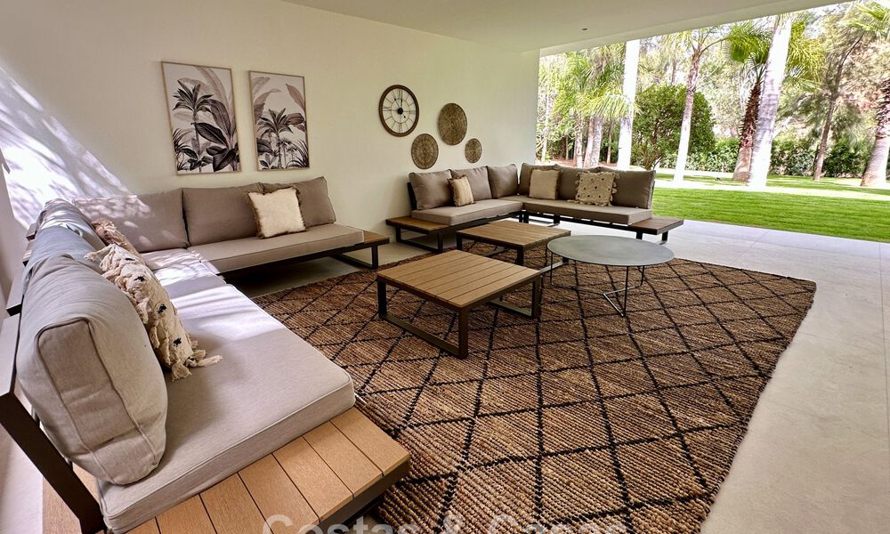 Villa de lujo reformada en venta en una prestigiosa zona residencial en Marbella Este 777031