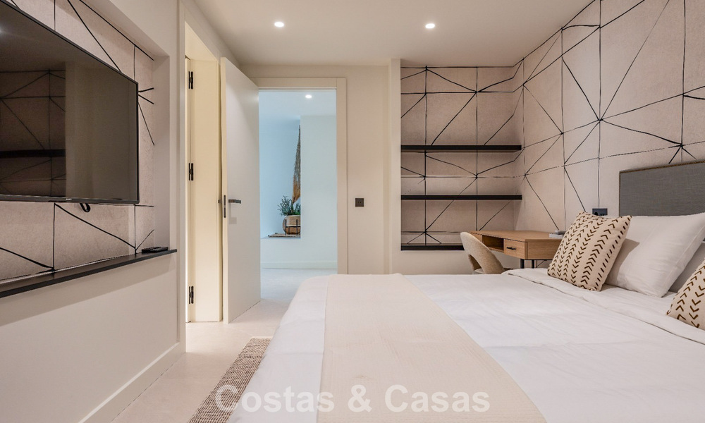 Villa de lujo reformada en venta en una prestigiosa zona residencial en Marbella Este 777051