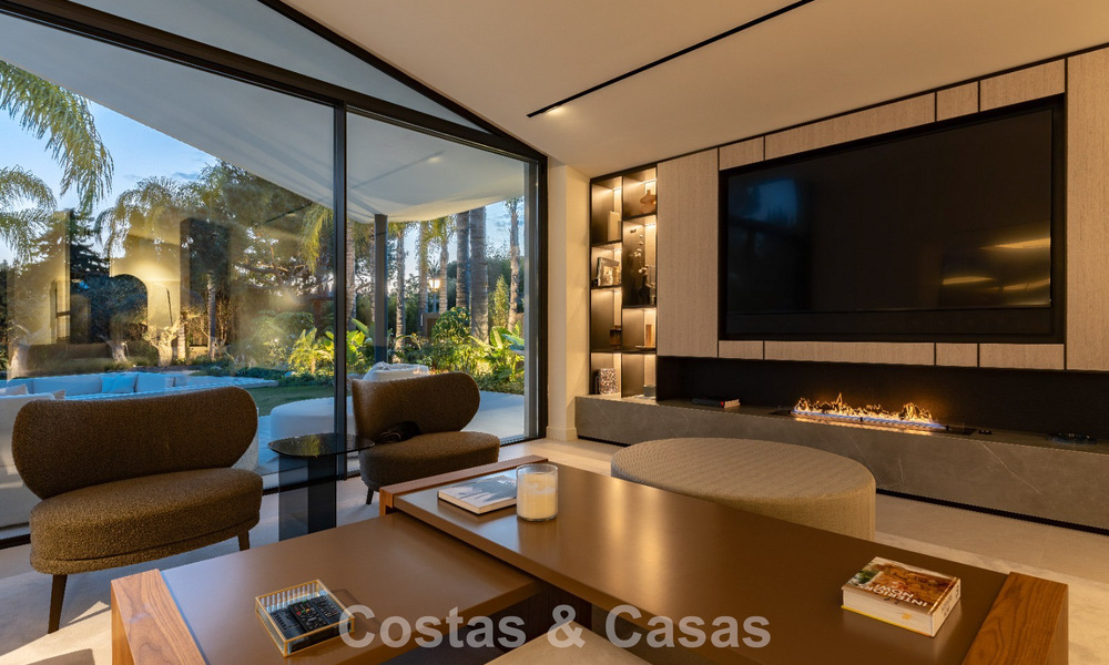 Villa de lujo reformada en venta en una prestigiosa zona residencial en Marbella Este 777053