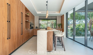 Villa de lujo reformada en venta en una prestigiosa zona residencial en Marbella Este 777059 