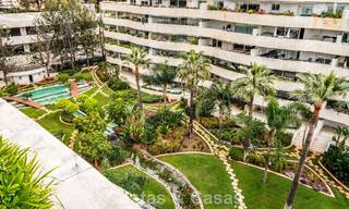 Exclusivo ático dúplex en venta, cerca de la playa en Puerto Banús, Marbella 776951 