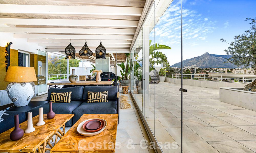 Exclusivo ático dúplex en venta, cerca de la playa en Puerto Banús, Marbella 776983