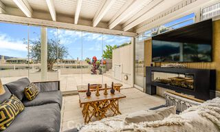 Exclusivo ático dúplex en venta, cerca de la playa en Puerto Banús, Marbella 777005 