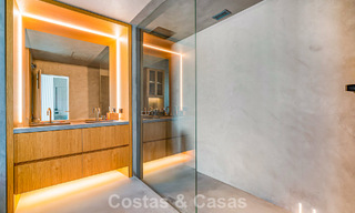 Exclusivo ático dúplex en venta, cerca de la playa en Puerto Banús, Marbella 777012 