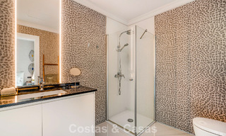 Exclusivo ático dúplex en venta, cerca de la playa en Puerto Banús, Marbella 777013 