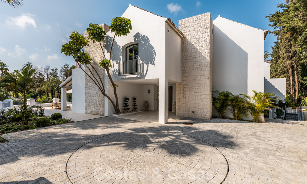 Villa contemporánea de lujo andaluz en venta rodeada de campos de golf en Nueva Andalucía, Marbella 776933