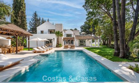 Villa contemporánea de lujo andaluz en venta rodeada de campos de golf en Nueva Andalucía, Marbella 776934
