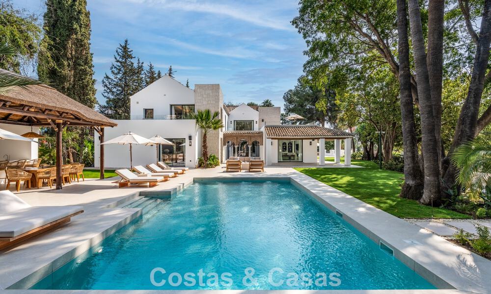 Villa contemporánea de lujo andaluz en venta rodeada de campos de golf en Nueva Andalucía, Marbella 776934