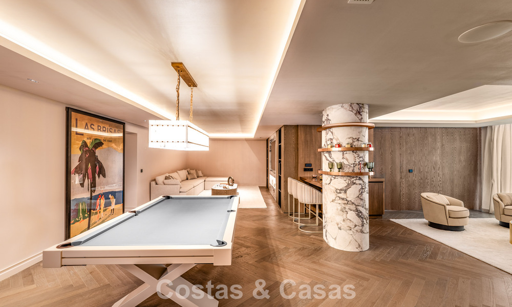 Villa contemporánea de lujo andaluz en venta rodeada de campos de golf en Nueva Andalucía, Marbella 776940