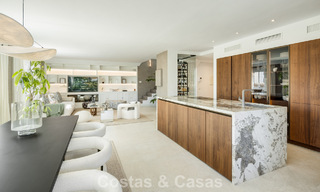 Ático dúplex listo para entrar a vivir en venta en una urbanización con seguridad las 24 horas en la Milla de Oro de Marbella 777104 