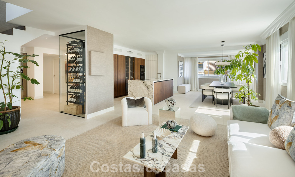 Ático dúplex listo para entrar a vivir en venta en una urbanización con seguridad las 24 horas en la Milla de Oro de Marbella 777106
