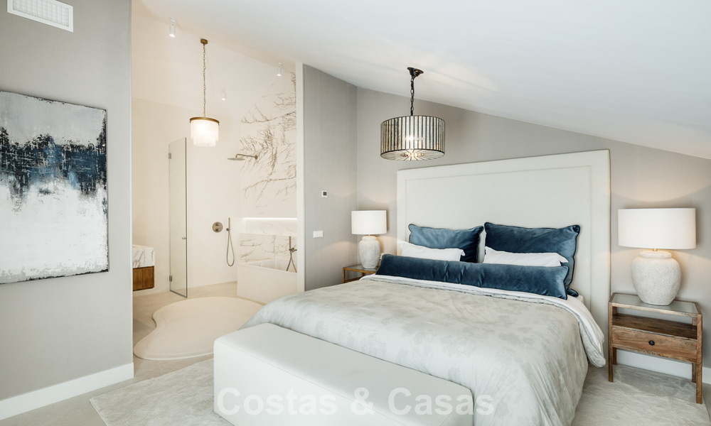 Ático dúplex listo para entrar a vivir en venta en una urbanización con seguridad las 24 horas en la Milla de Oro de Marbella 777113