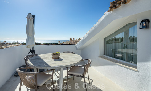 Ático dúplex listo para entrar a vivir en venta en una urbanización con seguridad las 24 horas en la Milla de Oro de Marbella 777117