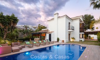 Villa de lujo lista para entrar a vivir en venta junto a un campo de golf privilegiado en La Quinta, Marbella - Benahavis 777066 