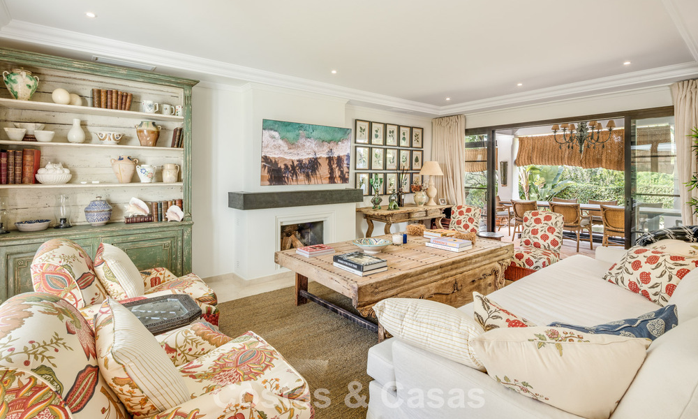 Villa de lujo lista para entrar a vivir en venta junto a un campo de golf privilegiado en La Quinta, Marbella - Benahavis 777081