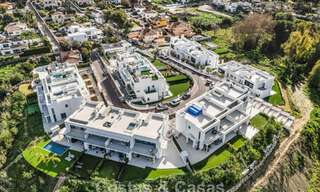 Lujosa villa adosada moderna en venta cerca de todos los servicios en Guadalmina y San Pedro, Marbella 777307 