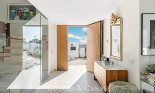 Lujosa villa adosada moderna en venta cerca de todos los servicios en Guadalmina y San Pedro, Marbella 777326 