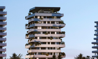 6 lujosos áticos dúplex con vistas abiertas al mar en venta directamente en el paseo marítimo de Málaga centro 777523 