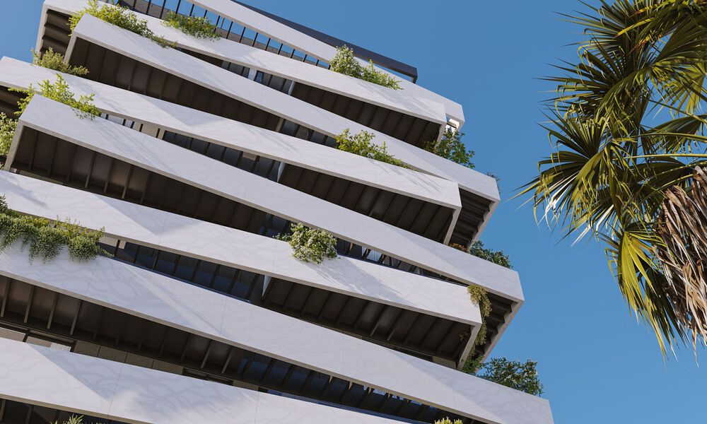 6 lujosos áticos dúplex con vistas abiertas al mar en venta directamente en el paseo marítimo de Málaga centro 777525