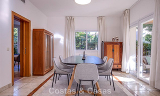 Villa mediterránea en venta a poca distancia de la playa y los servicios en Guadalmina Baja - San Pedro, Marbella 777474 
